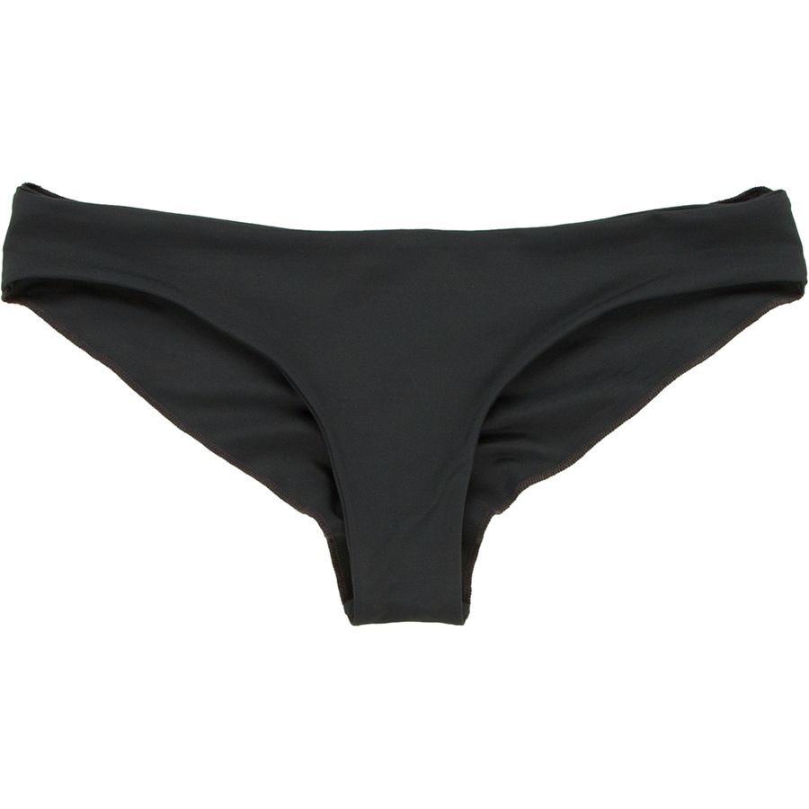 Killer Assassin Set with Bikini Top and Lowrise Cheeky Bottoms