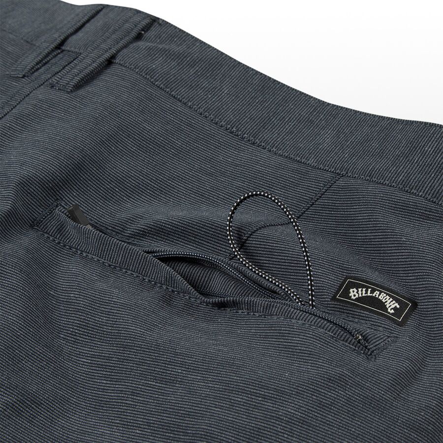Billabong Men's Crossfire Hybrid Short