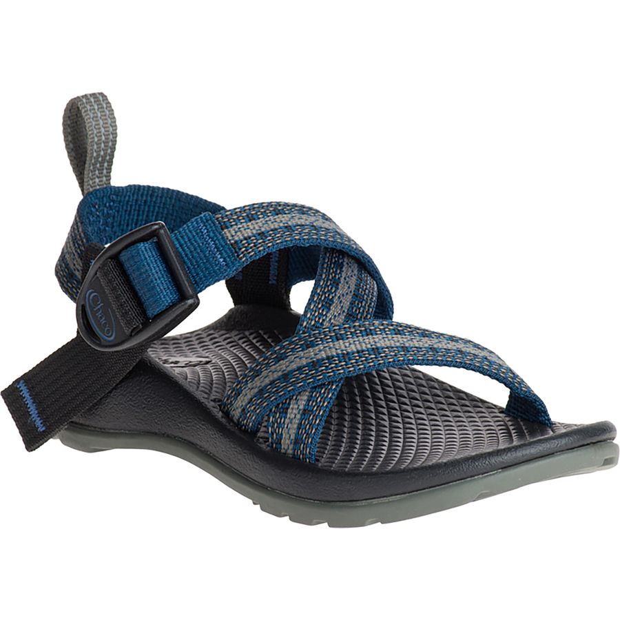 boys chaco sandals