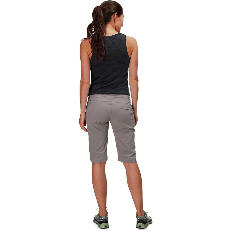 columbia outdoor elements stretch shorts