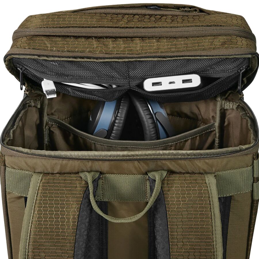 tumi alpha 2