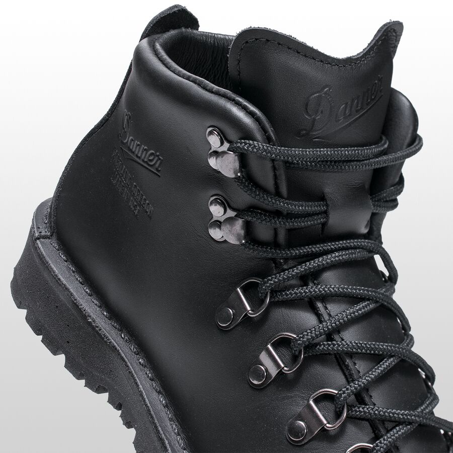 danner women's mountain light cascade hiking boot