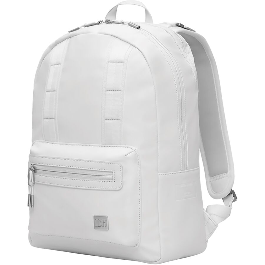 The AEra 16L Backpack
