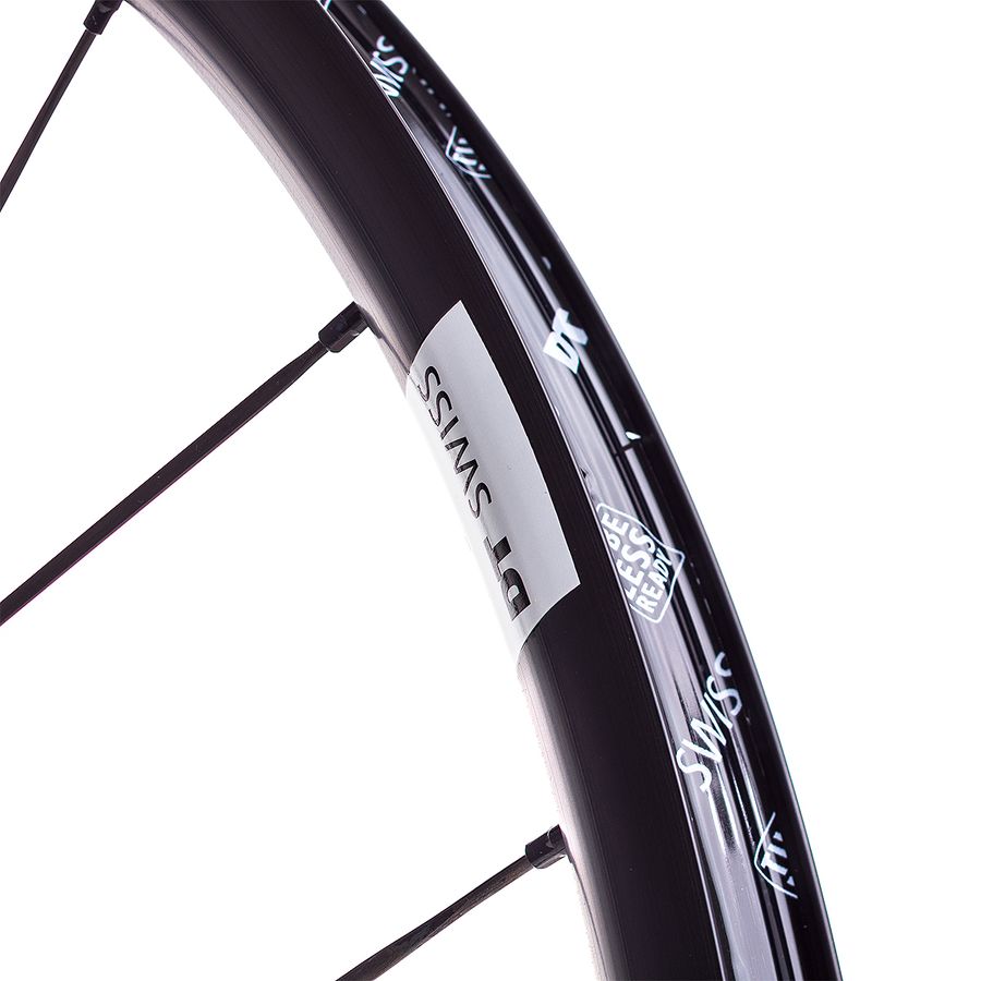 dt swiss 1600 spline 23 wheelset