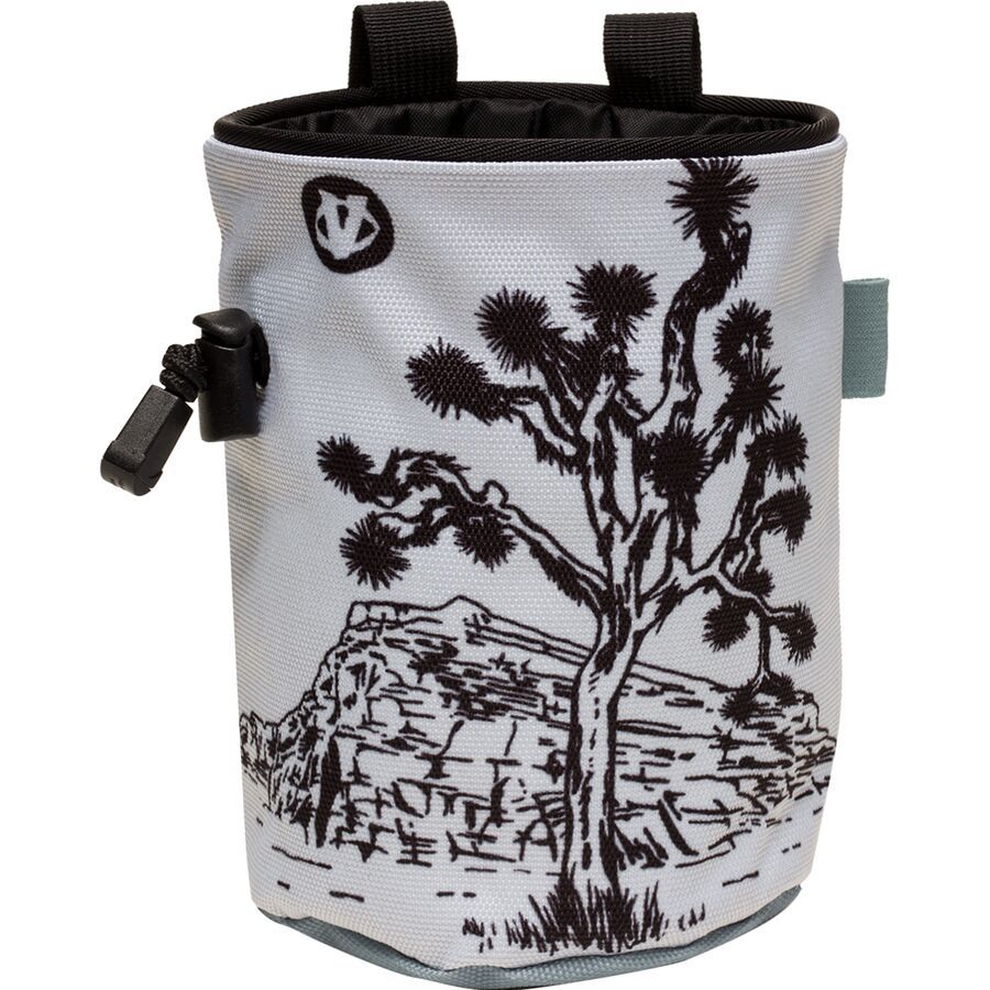 Chalk, Chalk Bags & Chalk Buckets