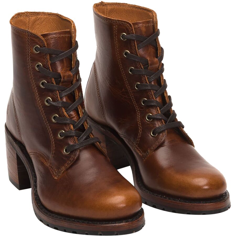 FRYE Sabrina 6G Lace Up Boot