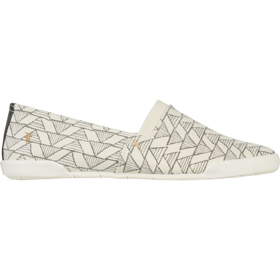 frye melanie slip on shoe
