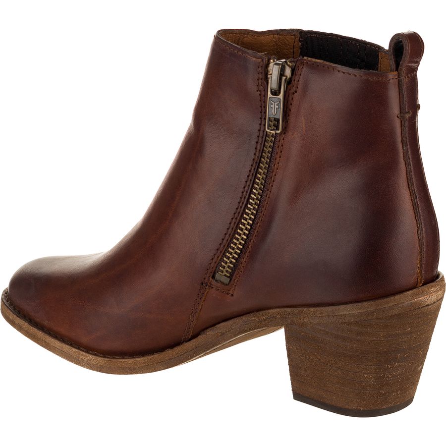 frye alton chelsea review