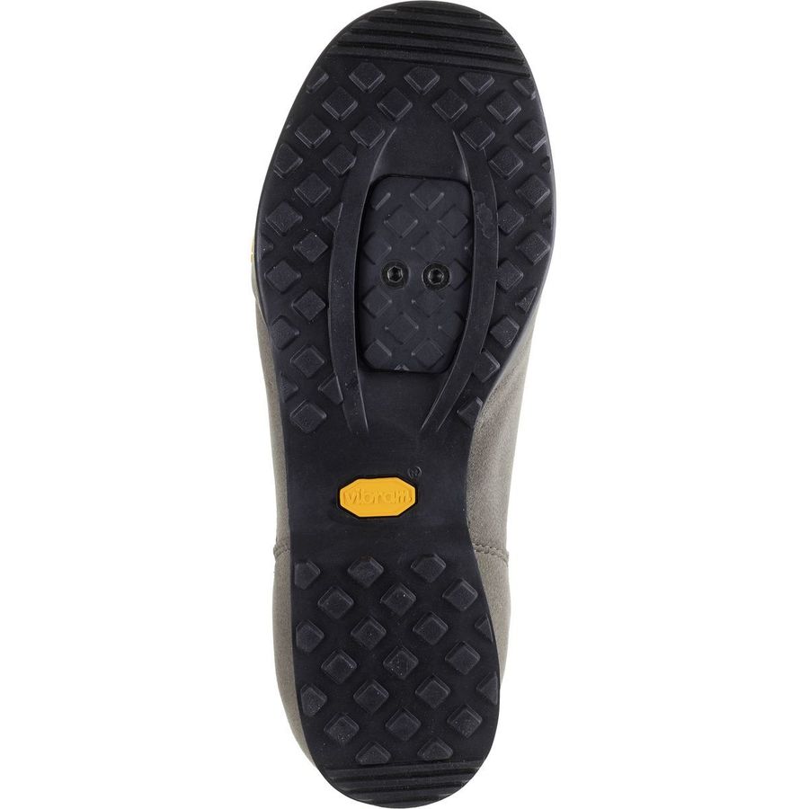 giro vibram shoes
