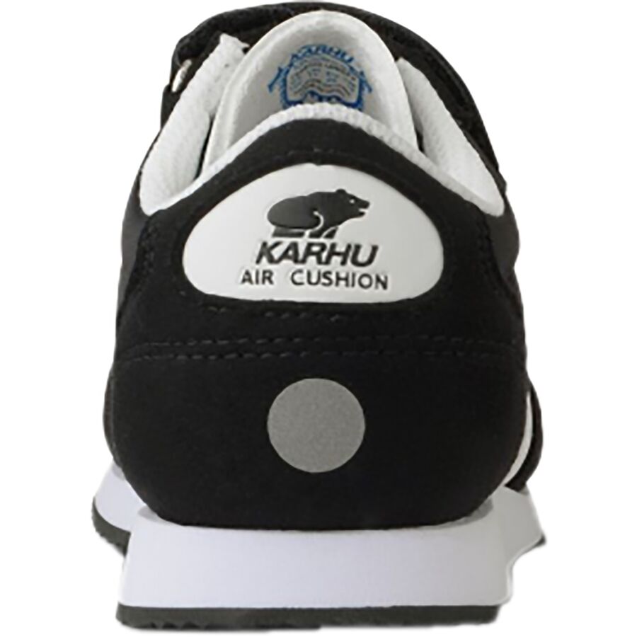 karhu walking shoes