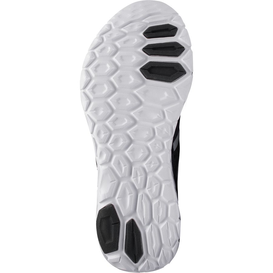 mens new balance beacon