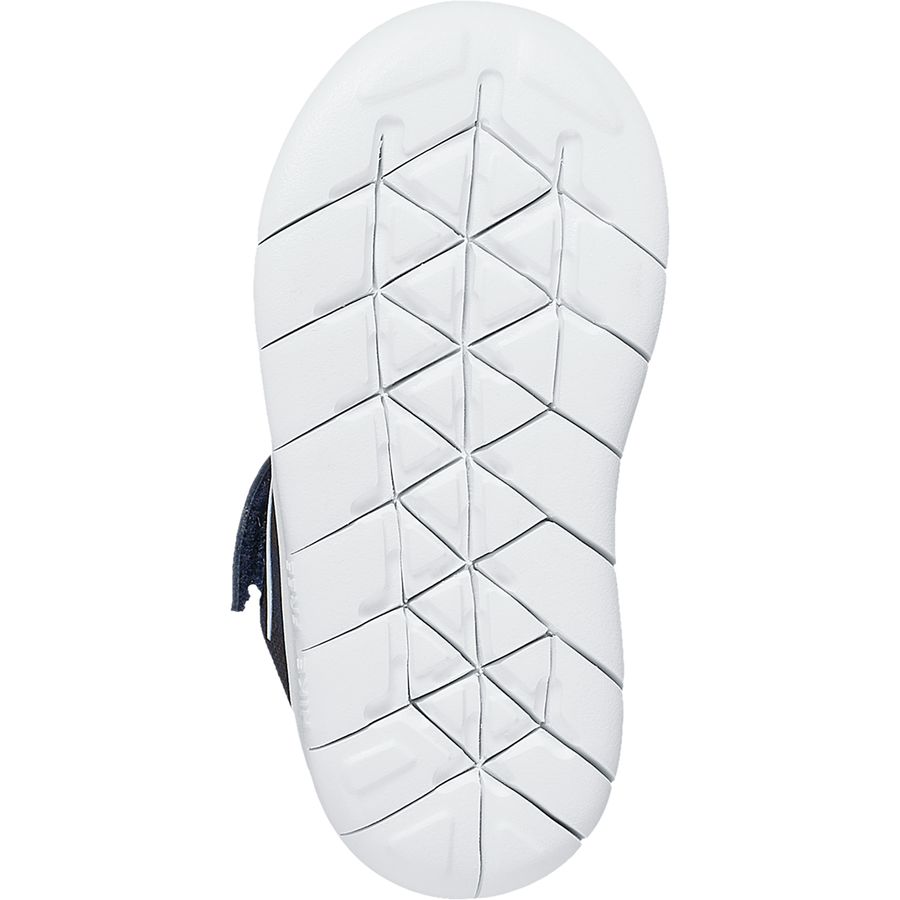 infant nike free run