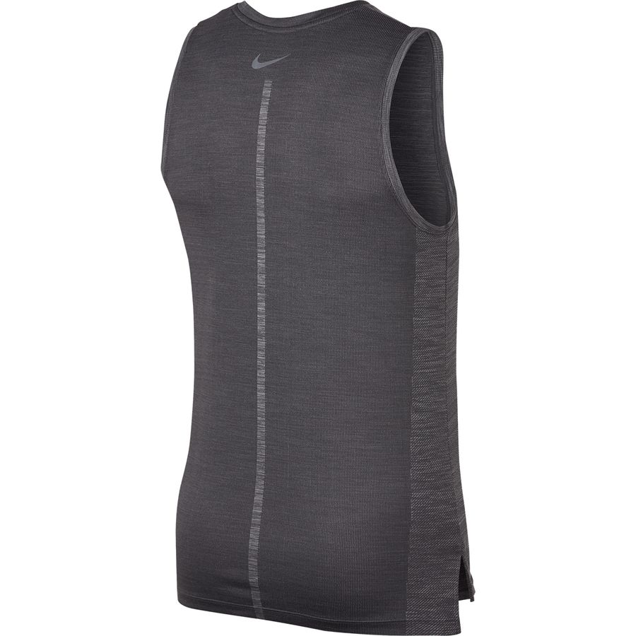 nike dri fit medalist