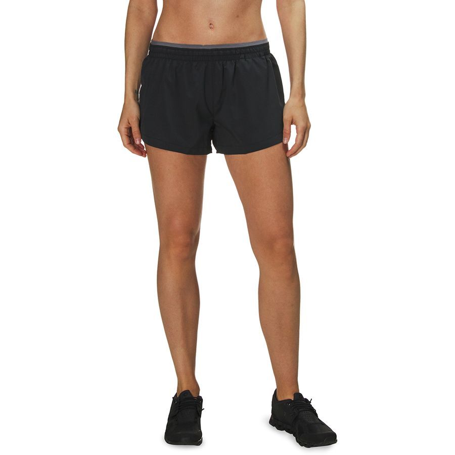 nike elevate women's 5 running shorts