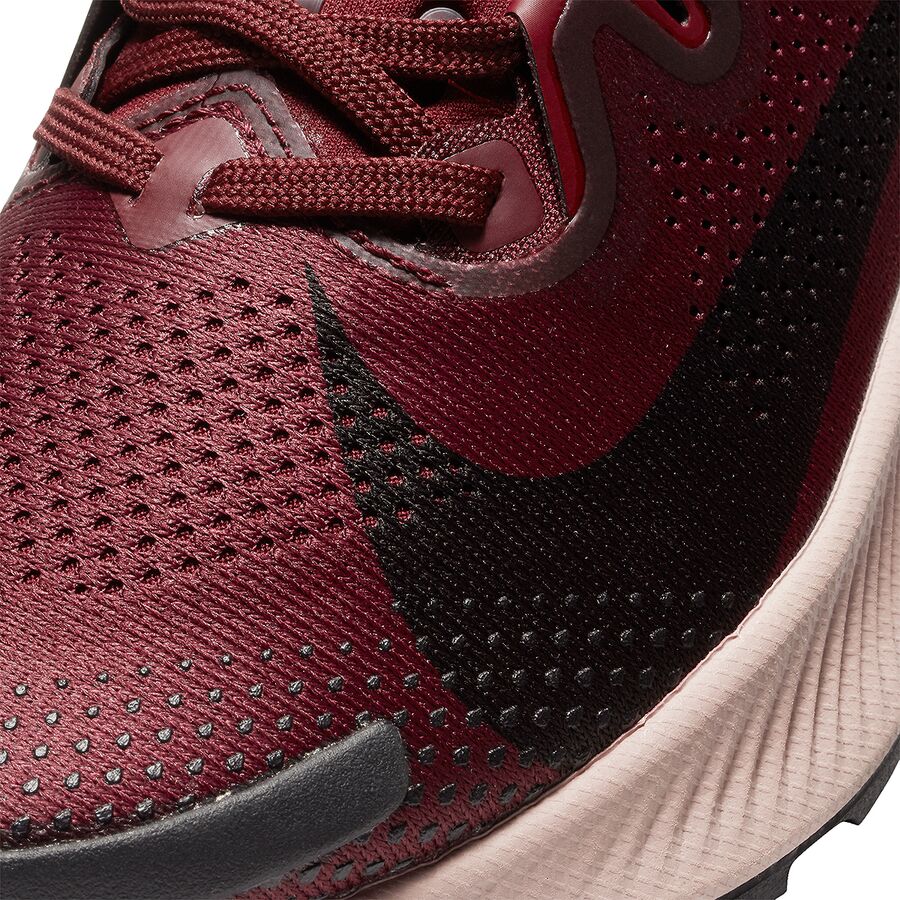 womens nike pegasus trail 2
