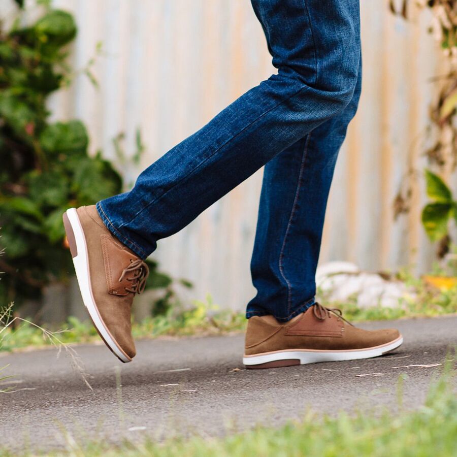 olukai men's kalia li leather sneakers