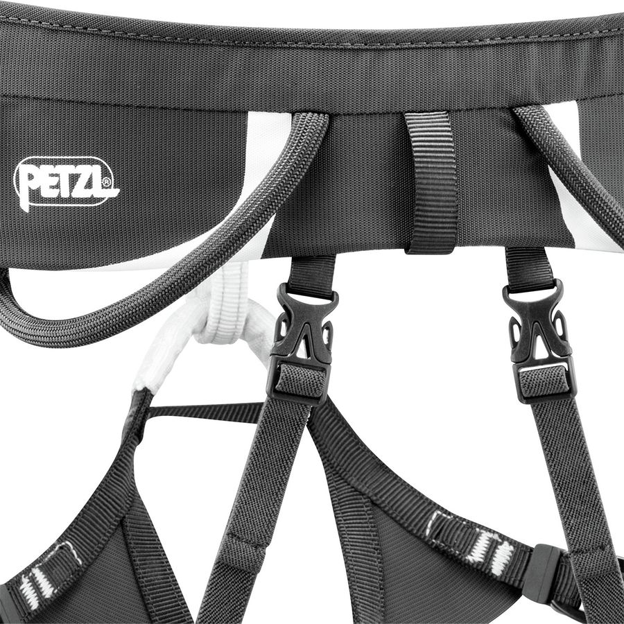 petzl aquila harness 2023
