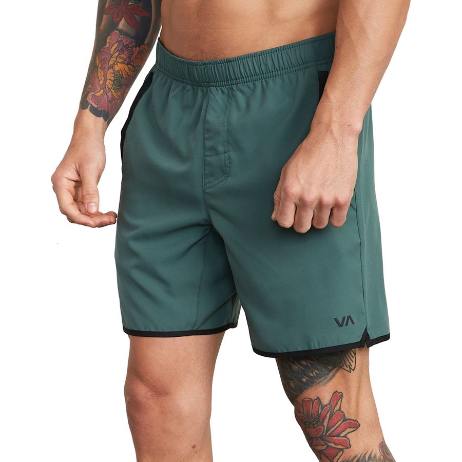 rvca yogger shorts medium