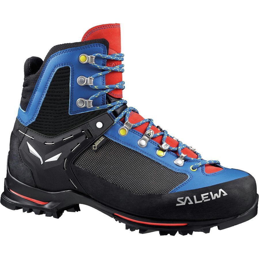 Salewa Men's Raven 2 GTX Mountaineering Boots & Cooling Towel Bundle Salewa Men's Raven 2 GTX Mountaineering Boots & Cooling Towel Bundle