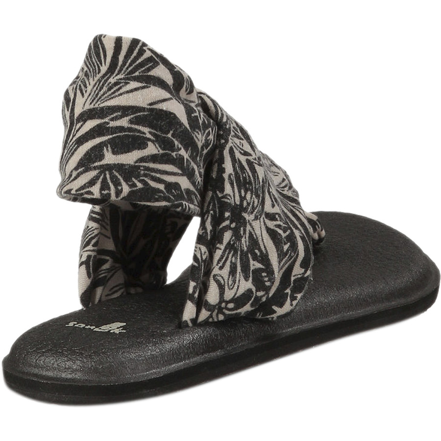 sanuk yoga sling wide feet