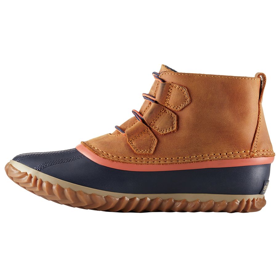 sorel women's out n about leather rain snow boot