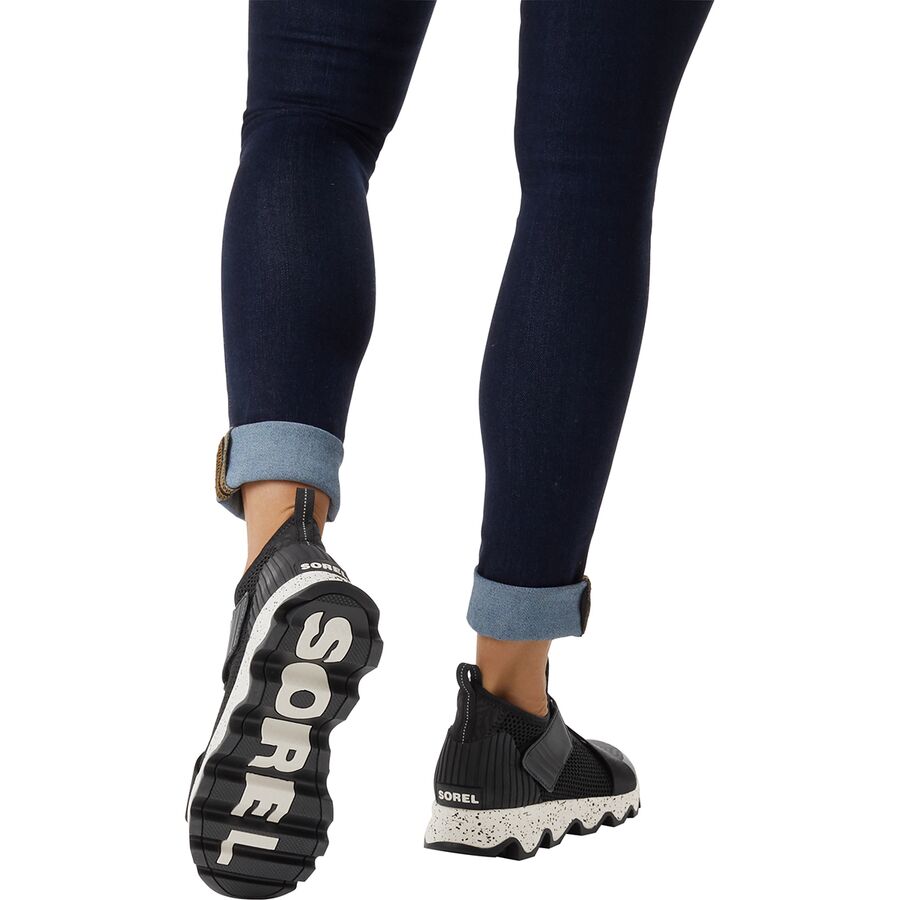 how to walk in heels that are too big for you