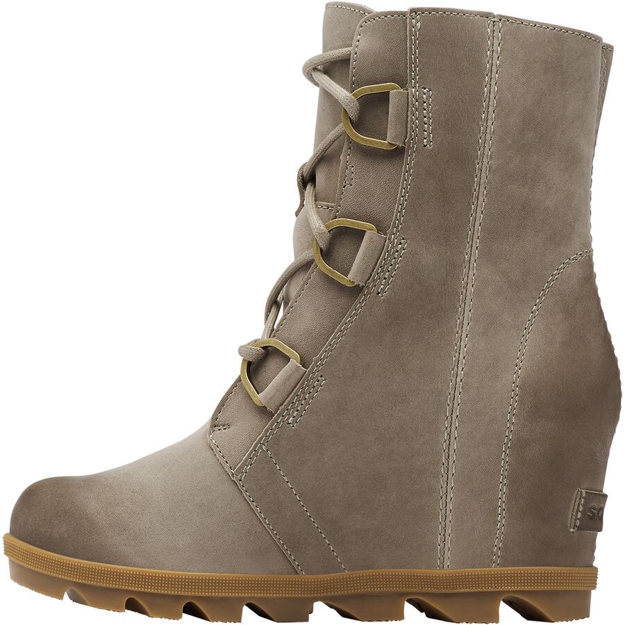 sorel joan of arctic wedge red