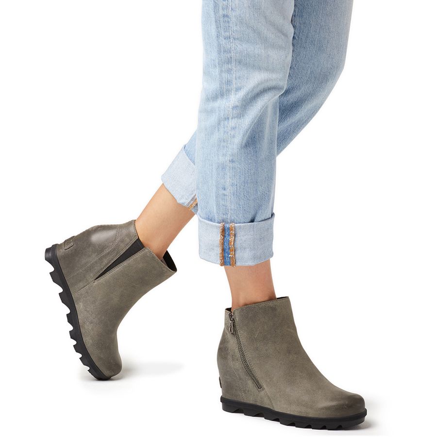 sorel joan of arctic wedge snow boot
