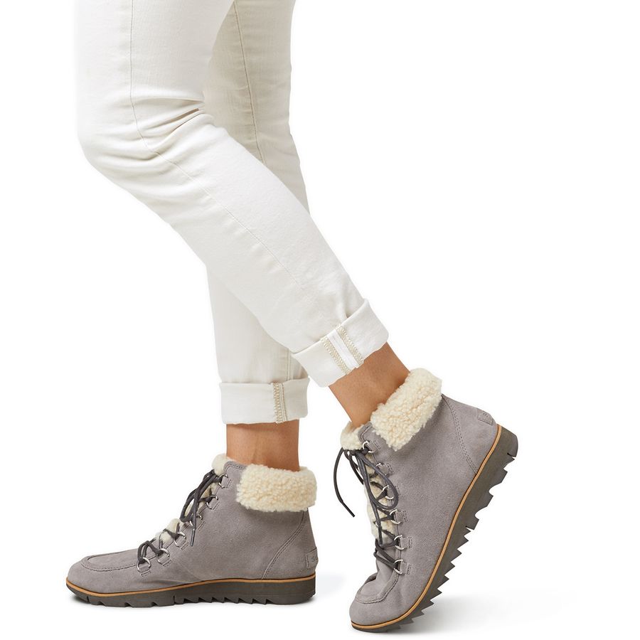 sorel harlow boot
