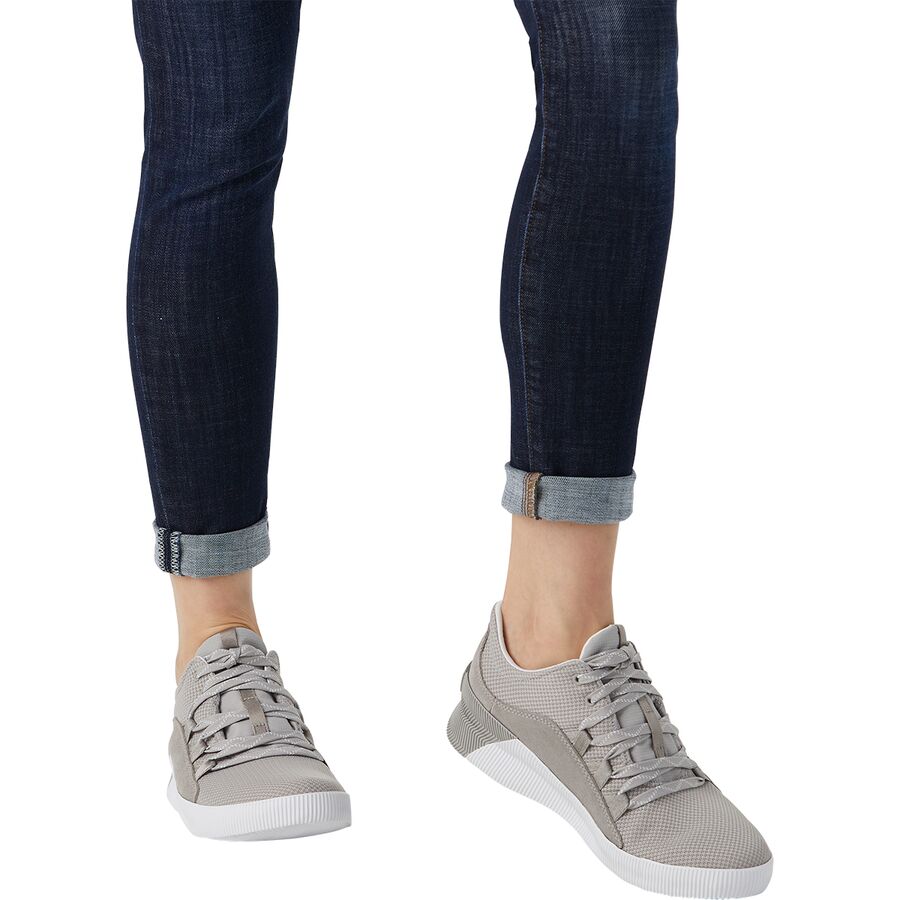 sorel women's out n about plus lace sneaker