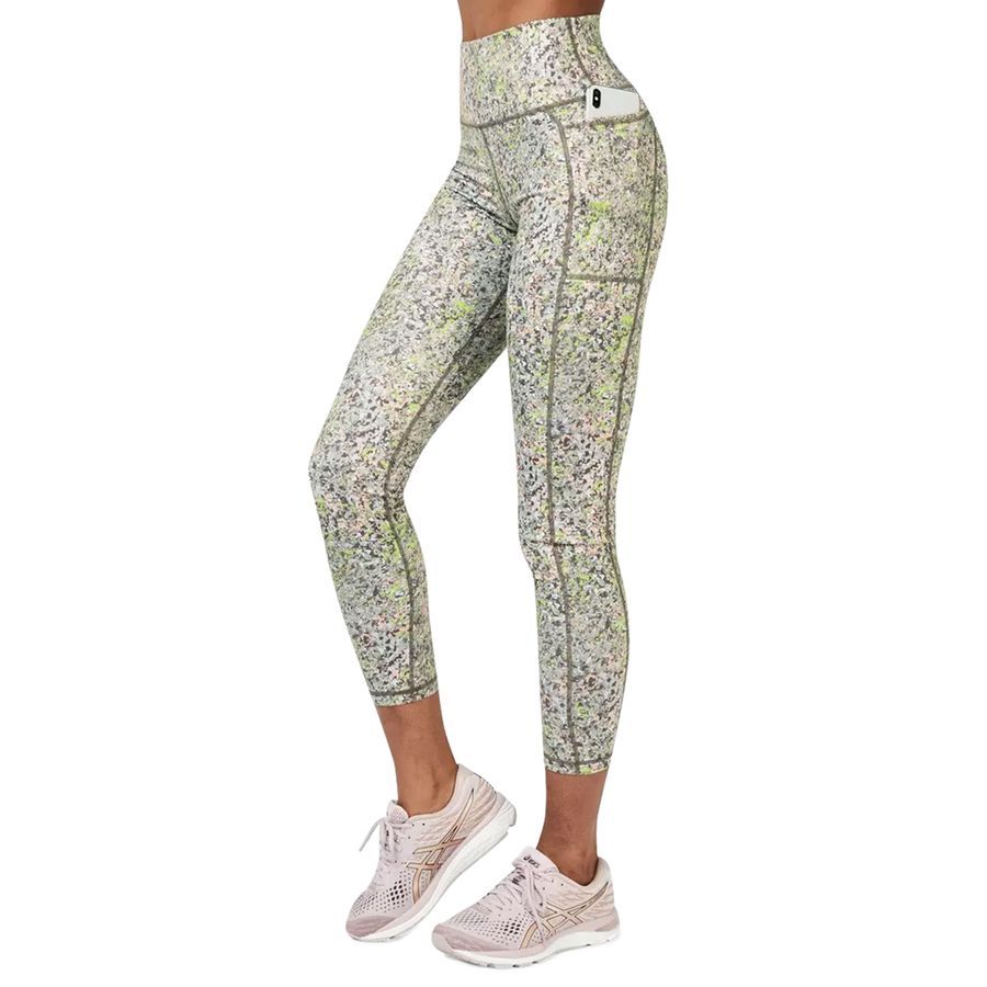 Yoga Women's High-Waisted 7/8 Leggings (Plus Size). AT