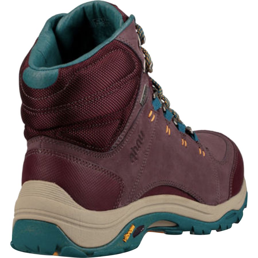 teva montara hiking boots