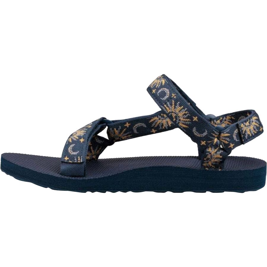 teva elastic sandals