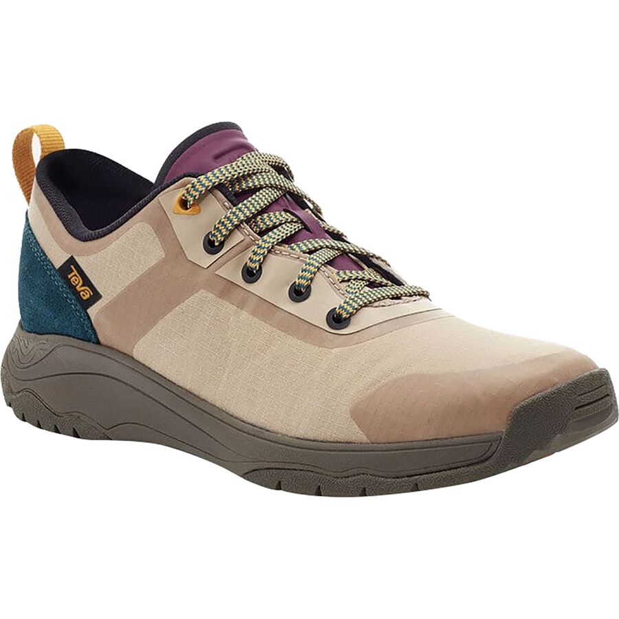 teva hikers