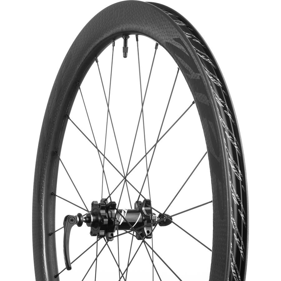 zipp 303 firecrest carbon clincher tubeless disc brake