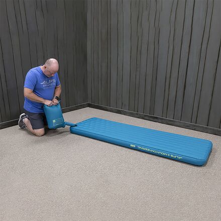 ALPS Mountaineering - Pioneer insulated R-6.6 Air Pad