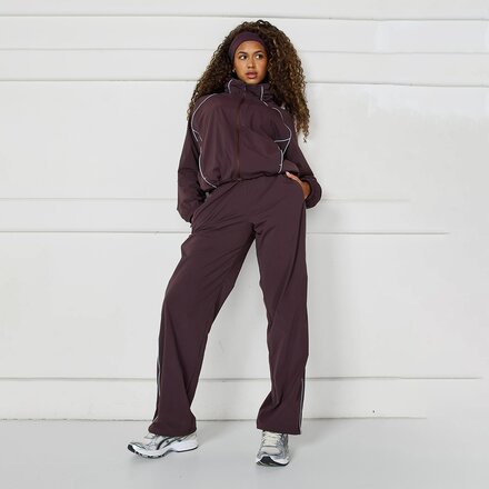 All Fenix - Wide Leg Mid Rise Spray Pant - Women's