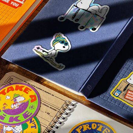 Apply Stickers - Skier Snoopy Sticker