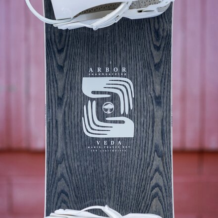 Arbor - Veda Snowboard - 2027 - Women's