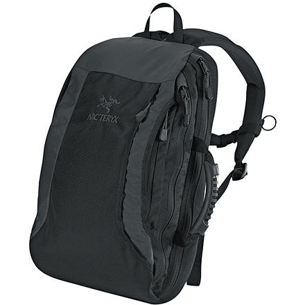 Arc'teryx - Blade 13 Backpack - 793cu in
