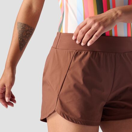 Backcountry - Destination 3.5in Short - Women's
