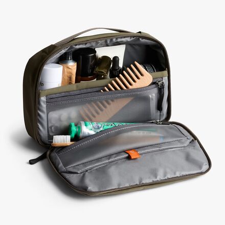 Bellroy - Hanging Toiletry Kit