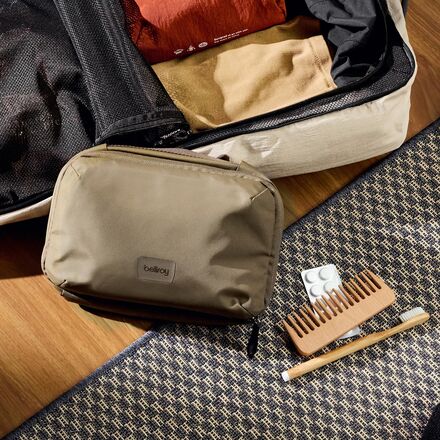 Bellroy - Hanging Toiletry Kit