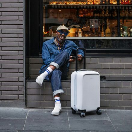 Bellroy - Transit Wheeled Carry On Bag