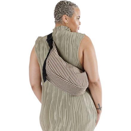 BAGGU - Medium Nylon Crescent Bag