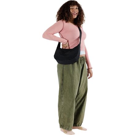 BAGGU - Medium Nylon Crescent Bag