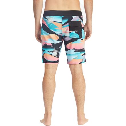 Billabong - Sundays Pro Boardshort - Men's