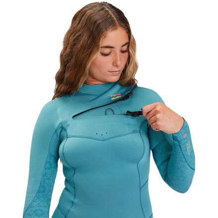 Billabong - 4/3mm Synergy CZ Full Wetsuit - Women's
