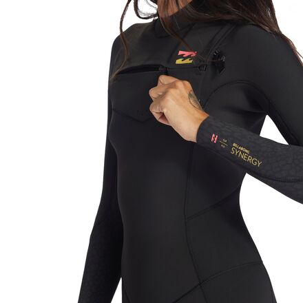 Billabong - 4/3mm Synergy CZ Full Wetsuit - Women's