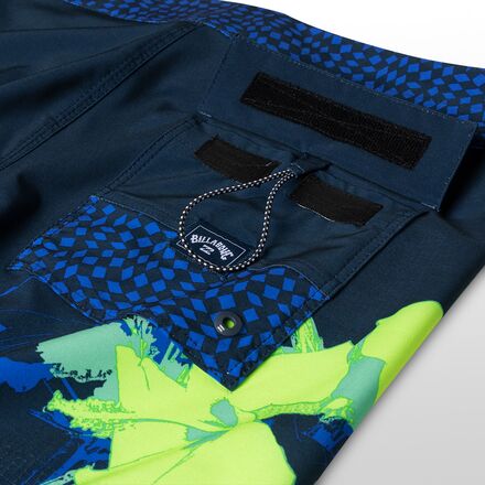 Billabong - Sundays Airlite Boardshort - Men's